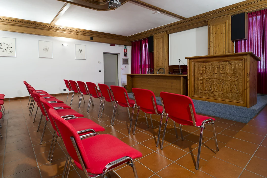 Sala convegni Hotel Ferrovia Sala convegni Hotel Ferrovia